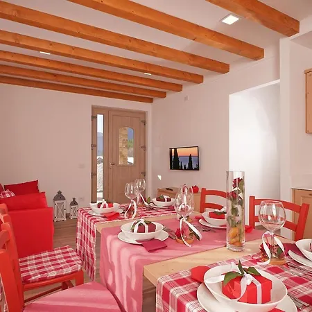 Apartament Hegemone Tremosine