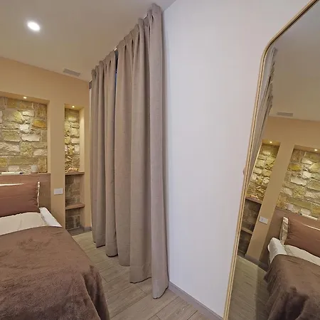 Hegemone Apartament *