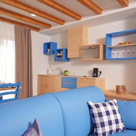 Hegemone Apartament *